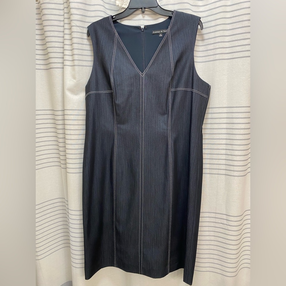 Preston & York Black V-Neck Midi Dress